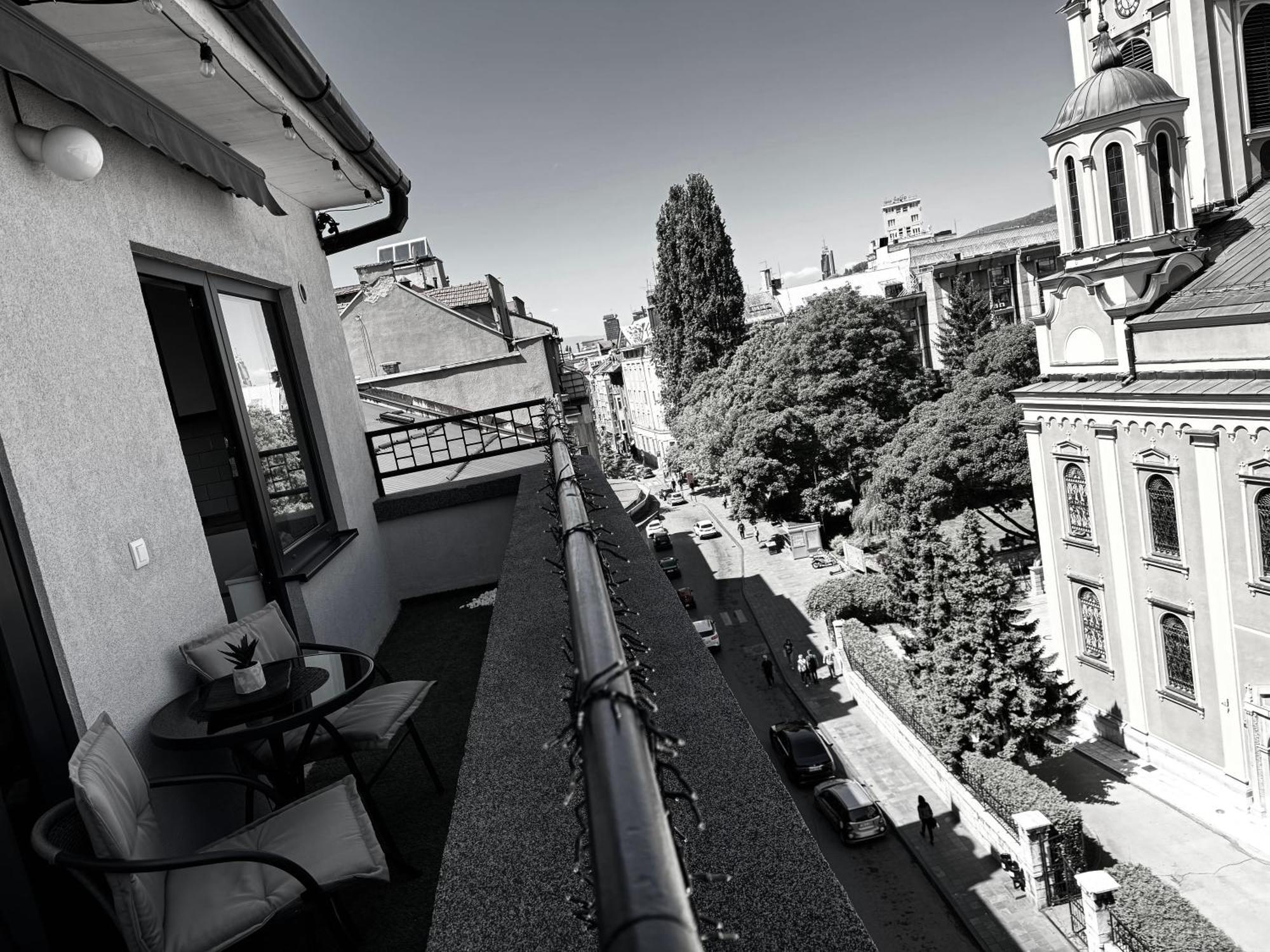 Apartment Skyline *